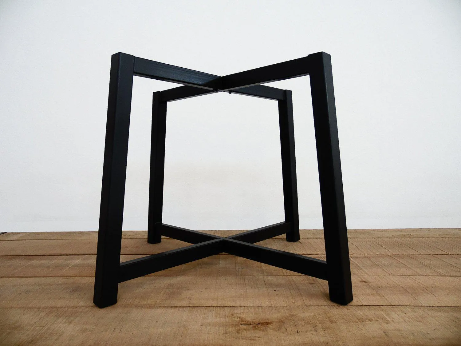 28" Burana2 Round Table Base | BURANA 35