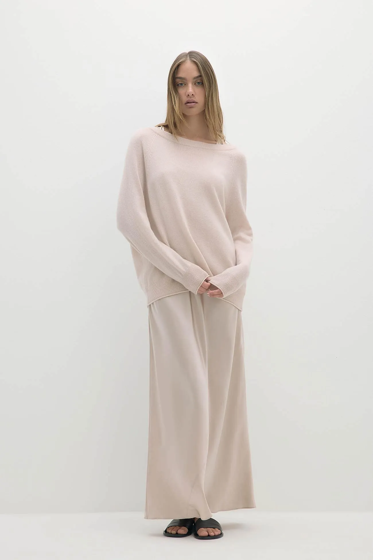 AZALEA CASHMERE BOATNECK SWEATER