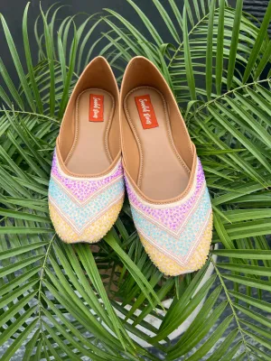 Beaded Dream Punjabi Jutti