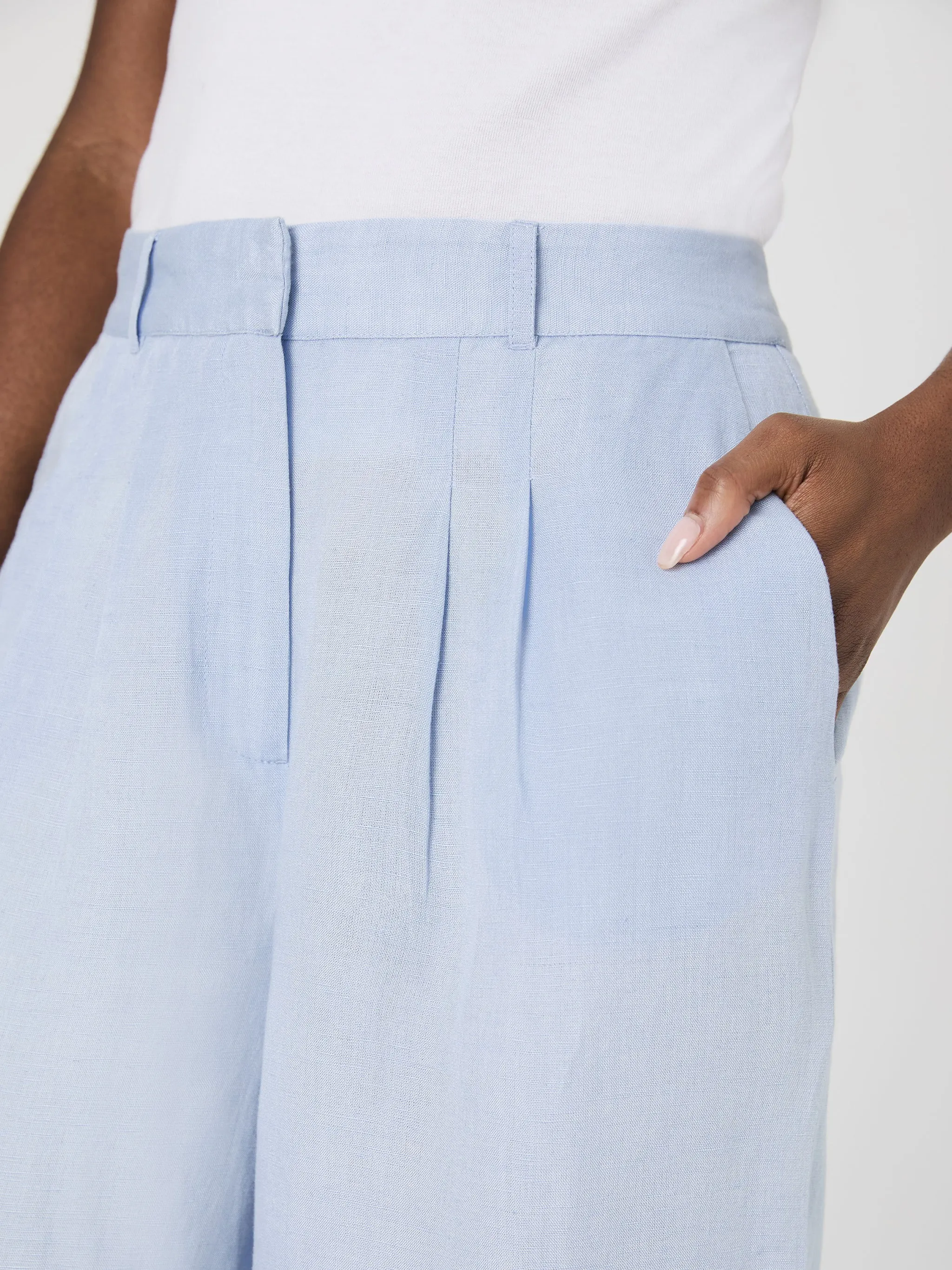 Birdie Linen Trousers in Cashmere Blue