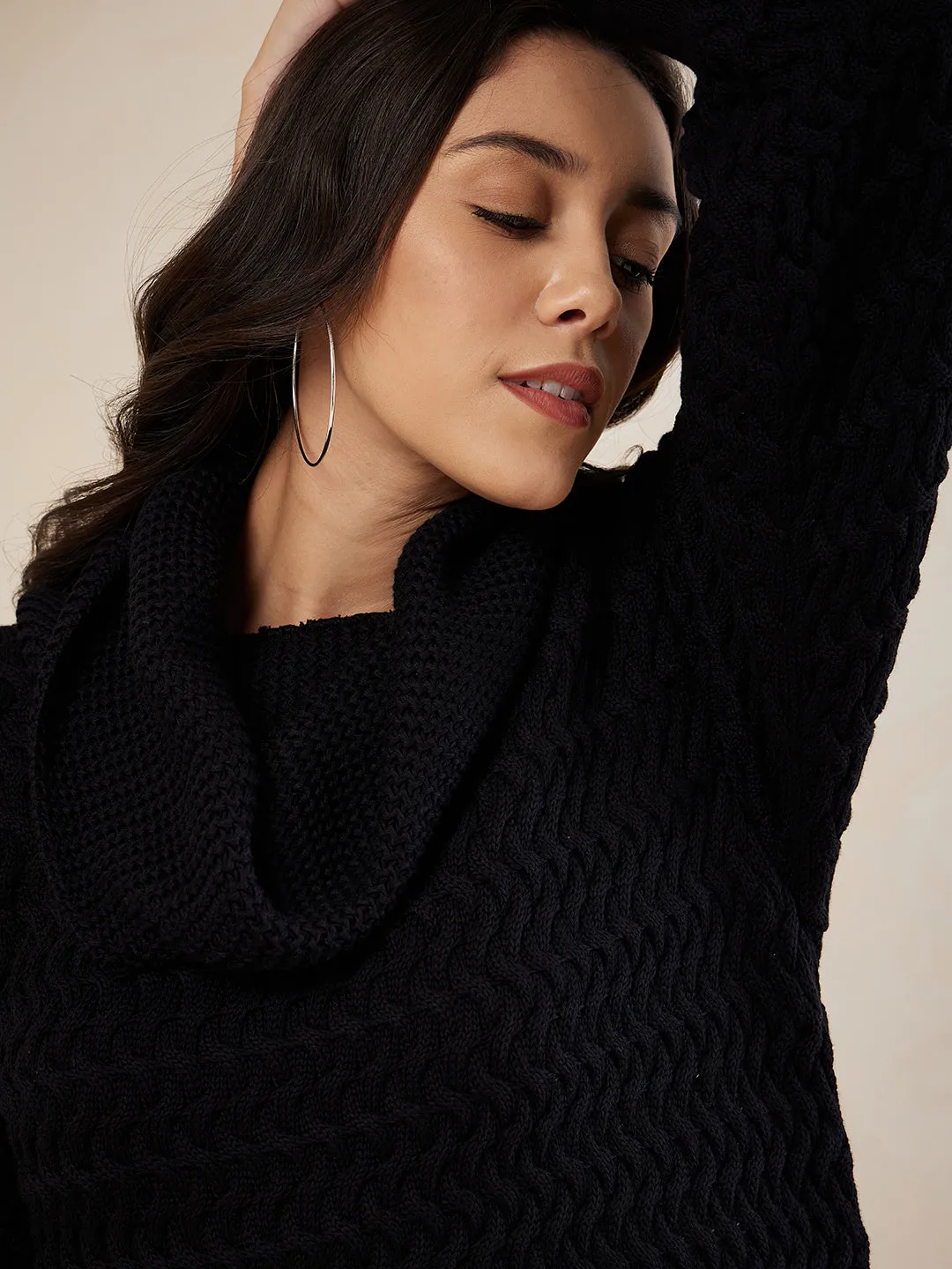 Black Elongated Cuff Detail Knitted Midi Dress