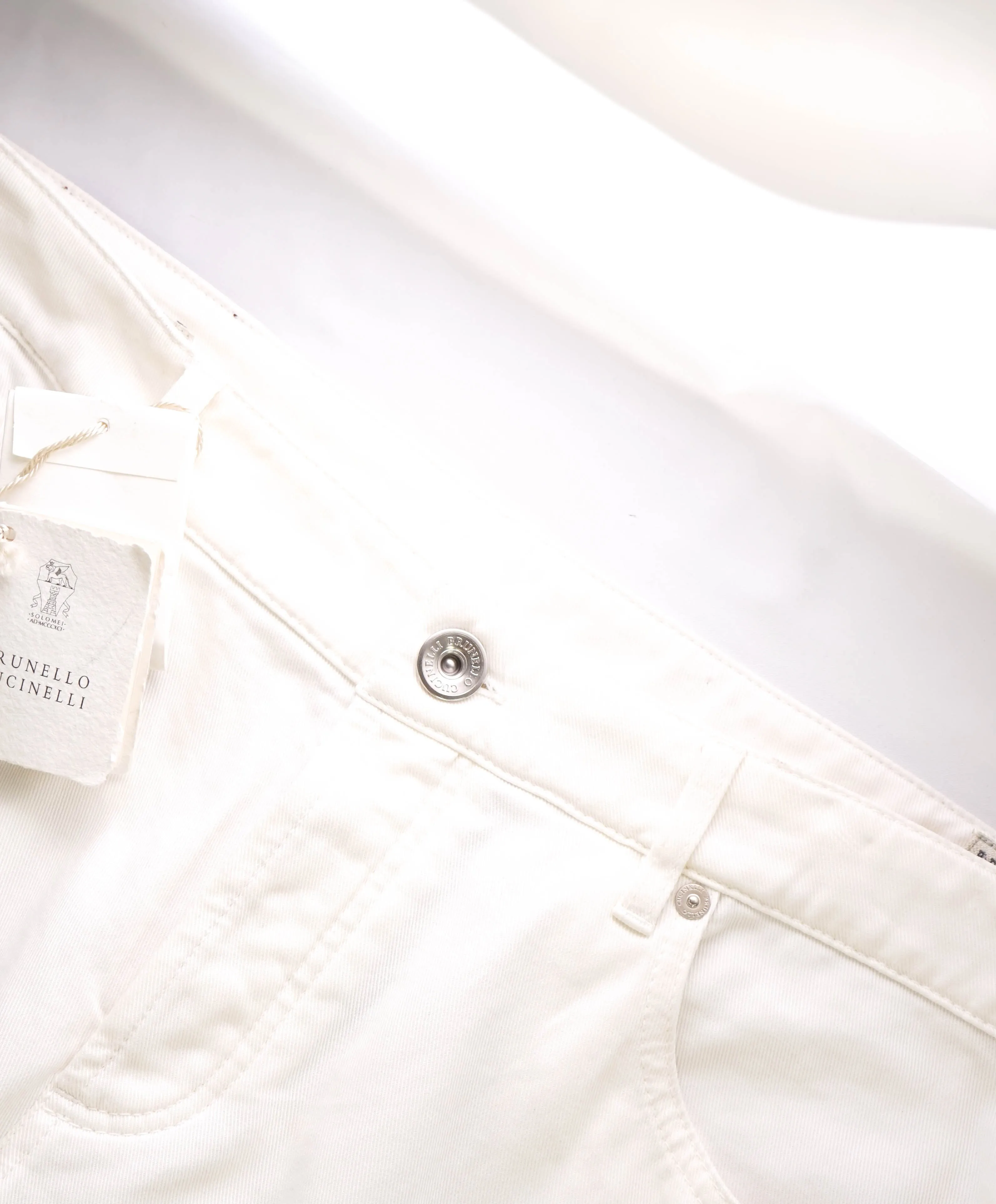 BRUNELLO CUCINELLI - Logo 5-Pocket White/Ivory Jeans Leather Tag - 36W