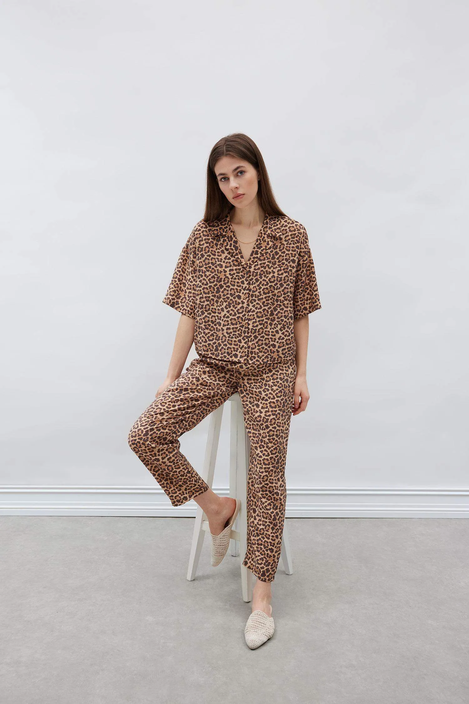 Carrot Fit Modal Fabric Pants Double Pocket High Waist Straight Leg