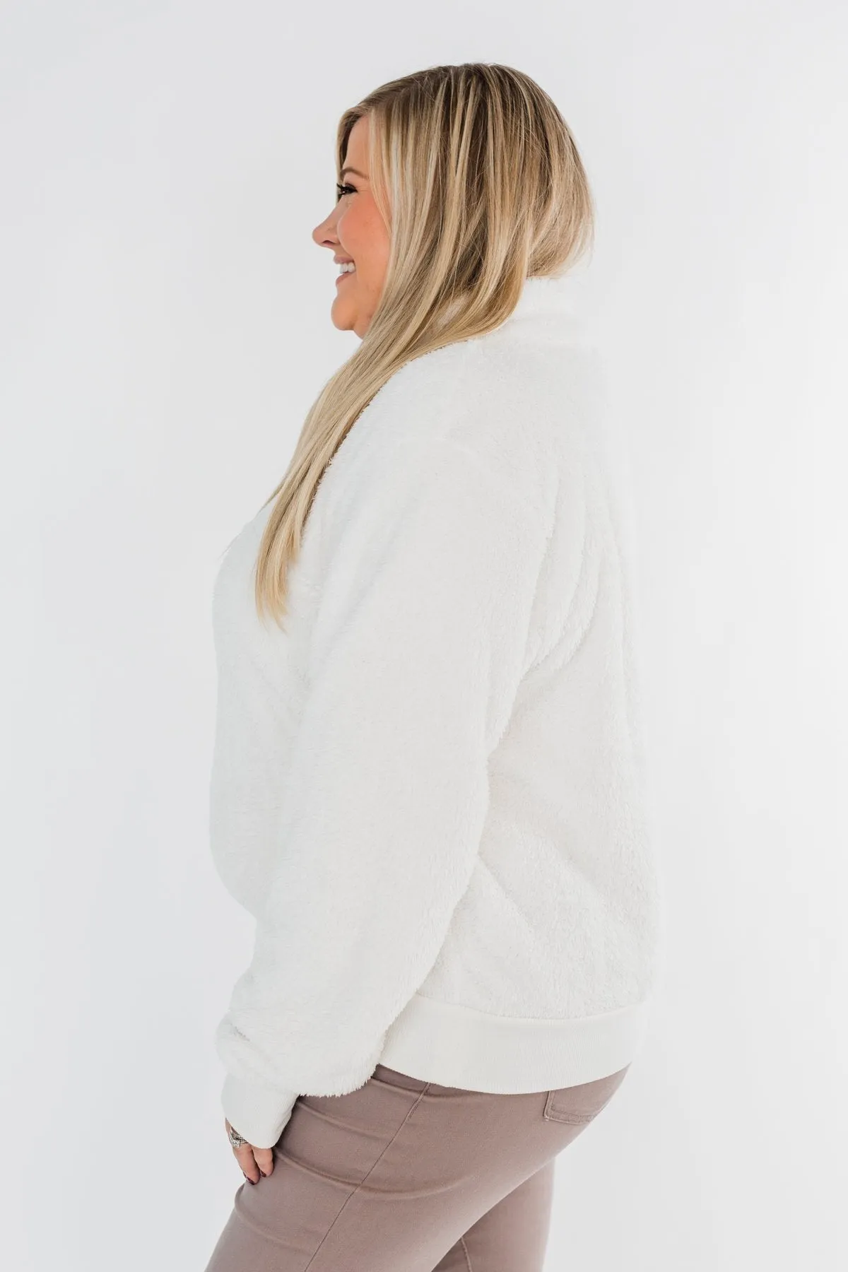 C'est Toi Quarter Zip Pullover Sherpa- Off White