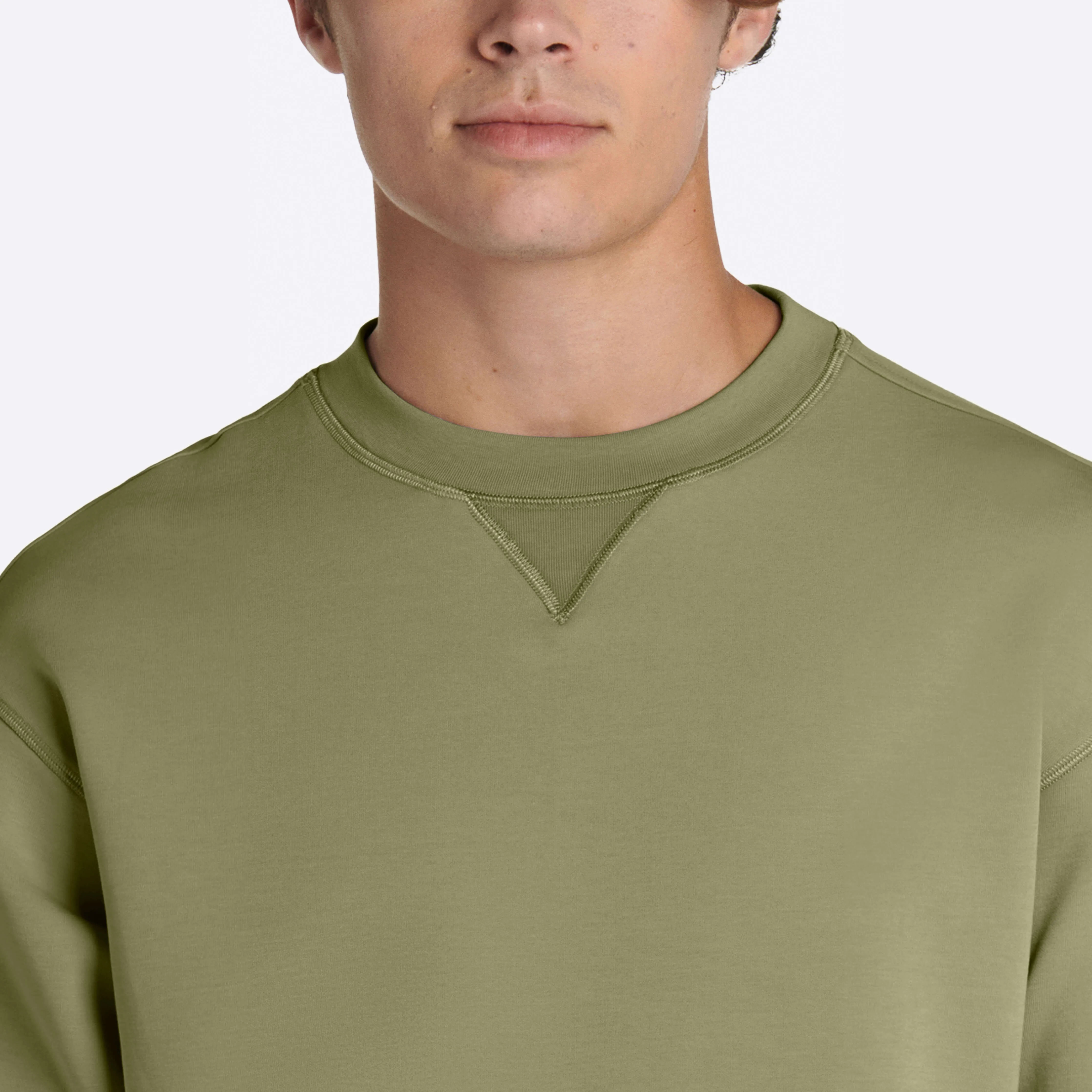 COMFORT Solid Crew Neck