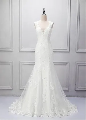 Elegant Tulle V-neck Neckline Mermaid Wedding Dress With Beaded Lace Appliques