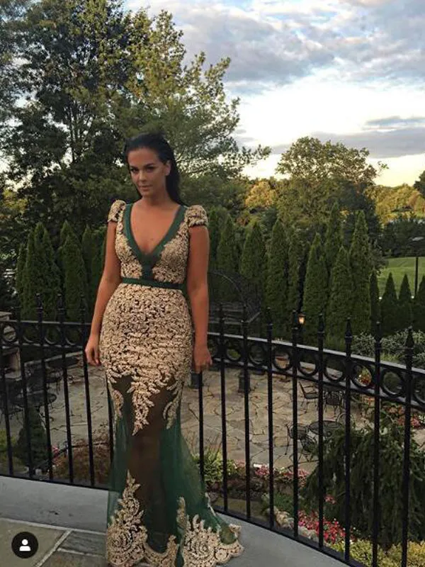 Elegant V-neck Short Sleeve Long Mermaid Prom Dresses With Lace Applique&Beaded, QB0801