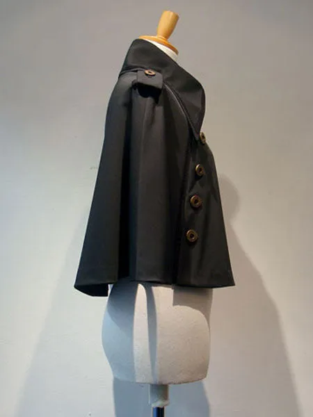 Gothic Lolita Poncho Metallic Button Black Winter Lolita Cape