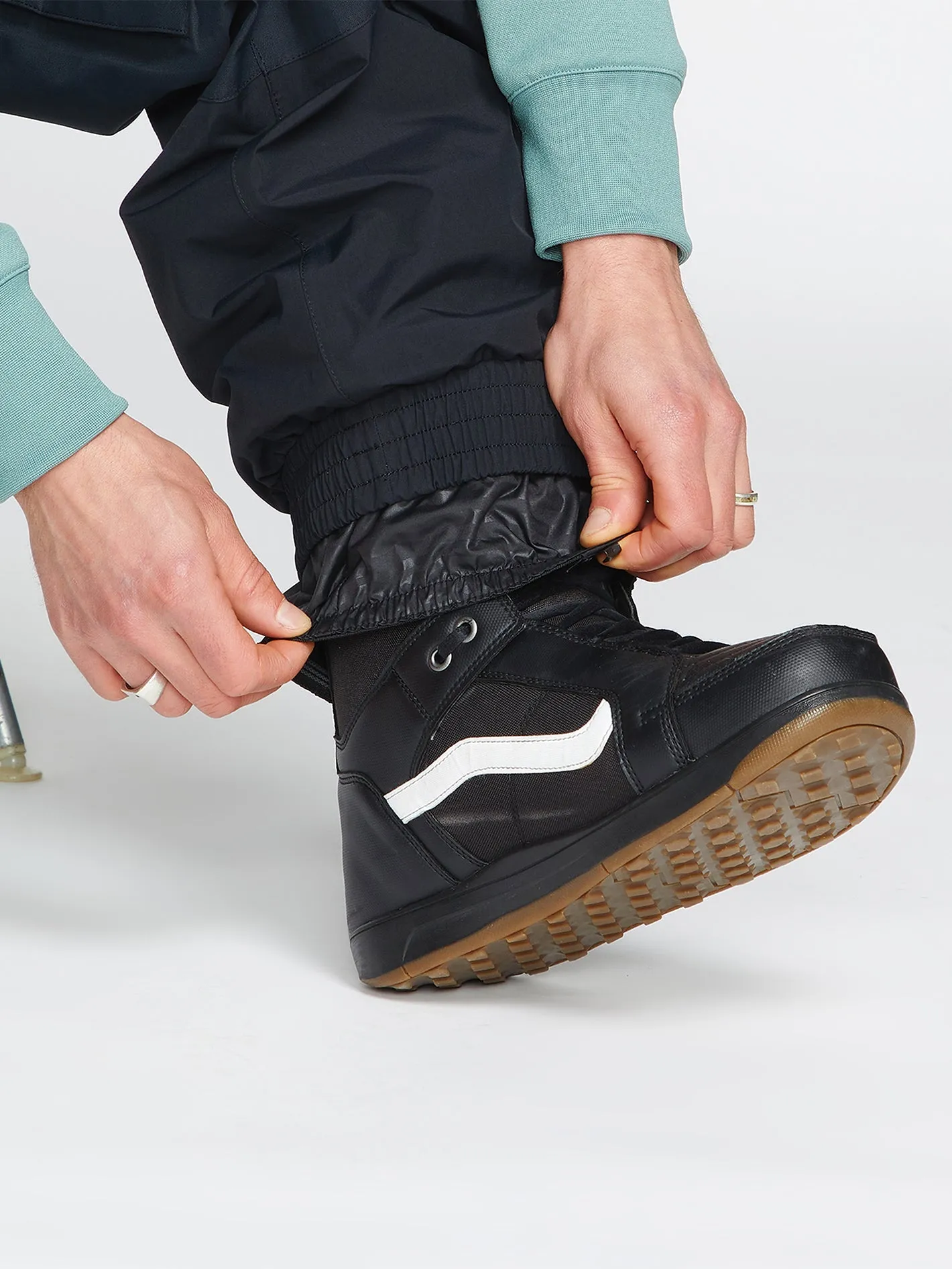 Longo Gore-Tex Trousers - Black