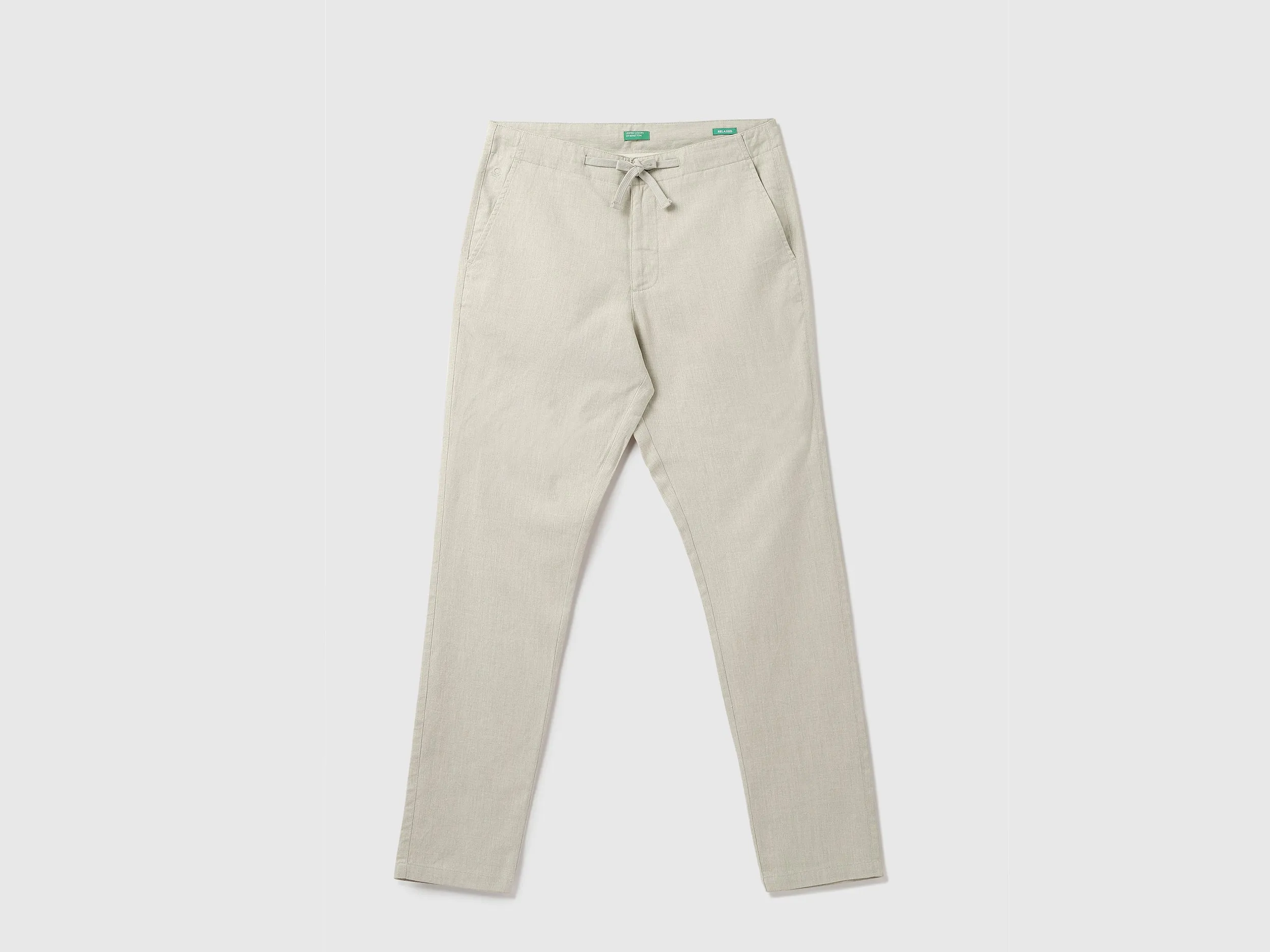 Men Solid Relaxed Fit Trousers