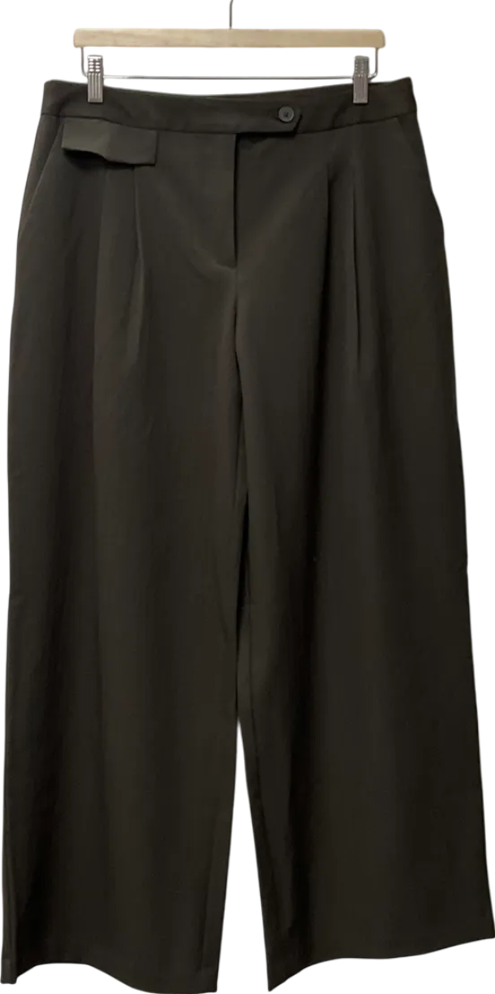 NA-KD Green Pocket Detail Mid Waist Loose Trousers W42