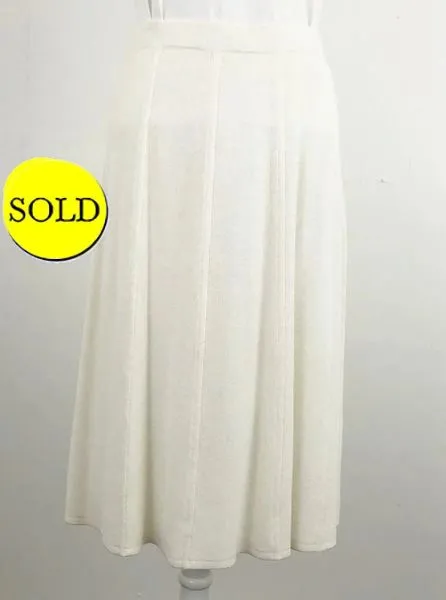 NEW St. John Ivory Knit Skirt Size 8
