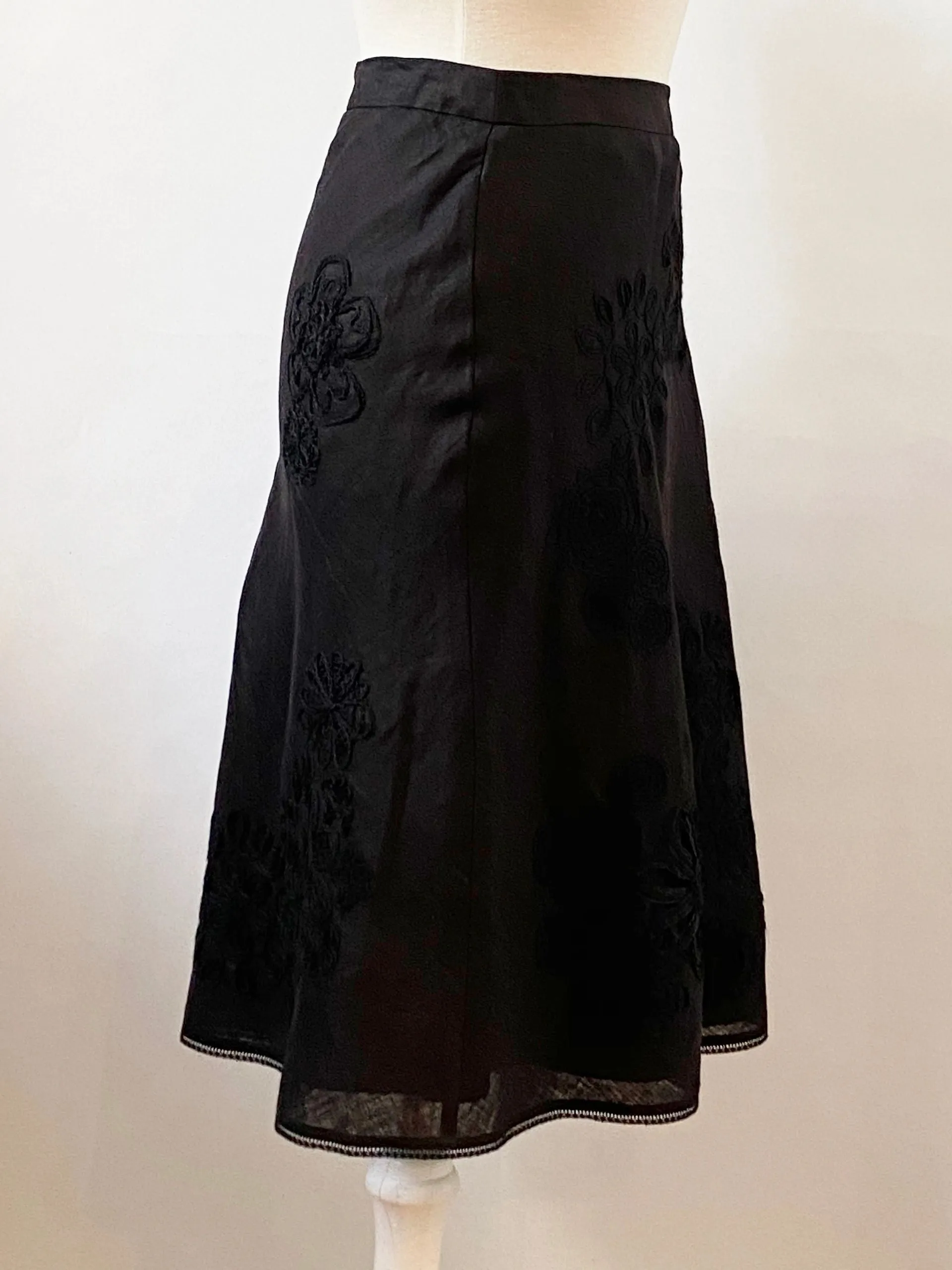 Oilily Embroidered Skirt Size M