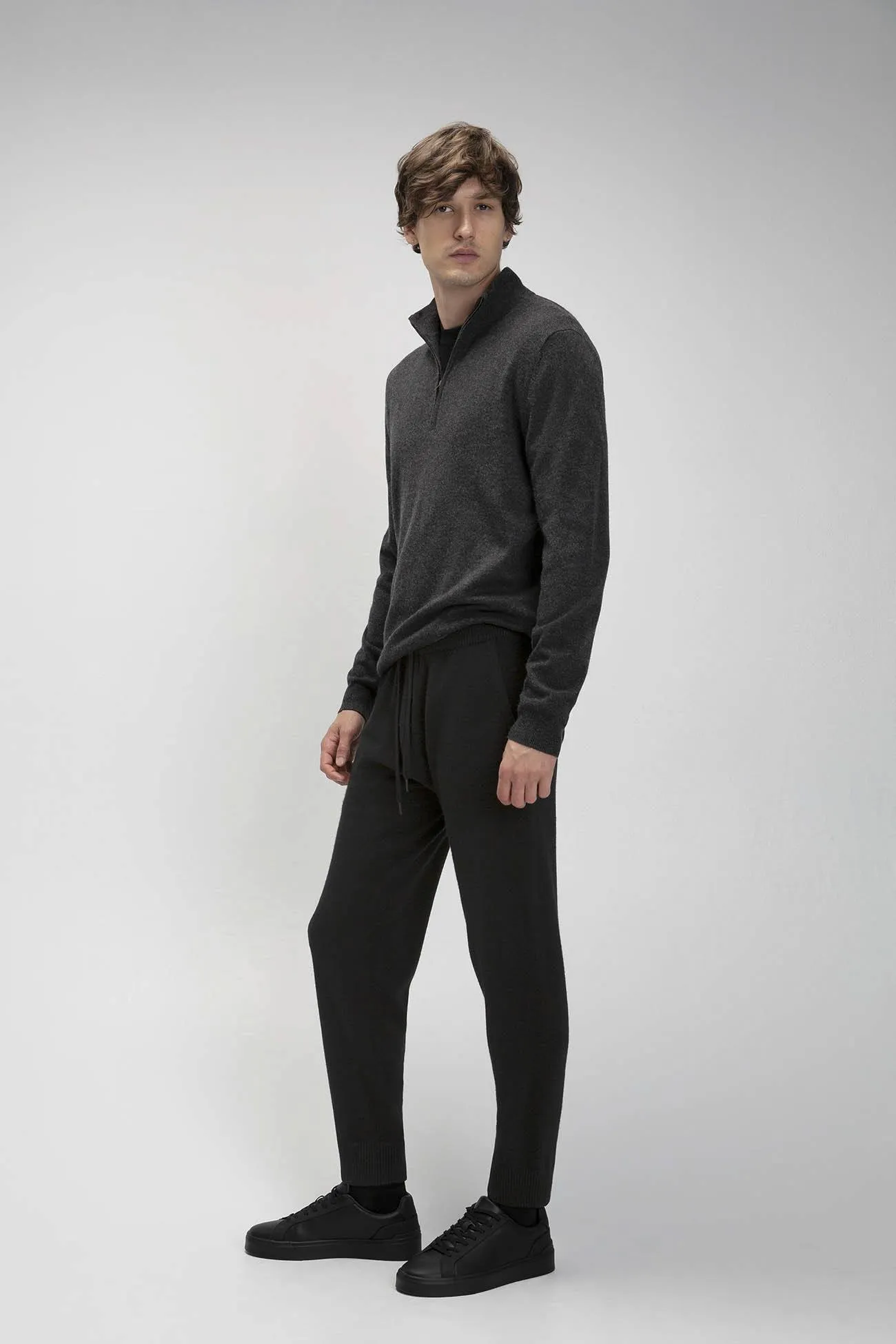PHILLIP QUARTER-ZIP CASHMERE SWEATER