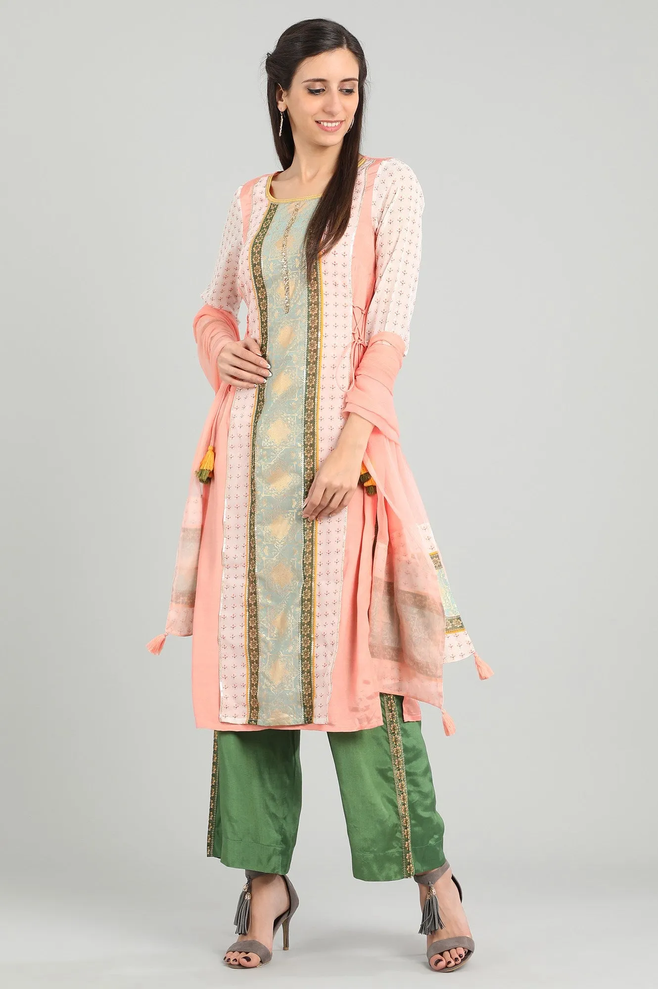 Pink Round Neck Printed kurta Set
