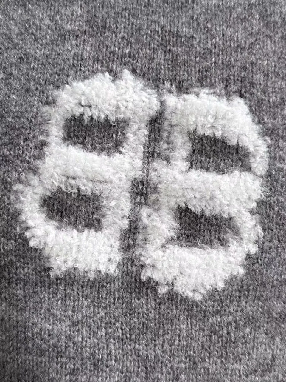 Premium BB Knit Pullover