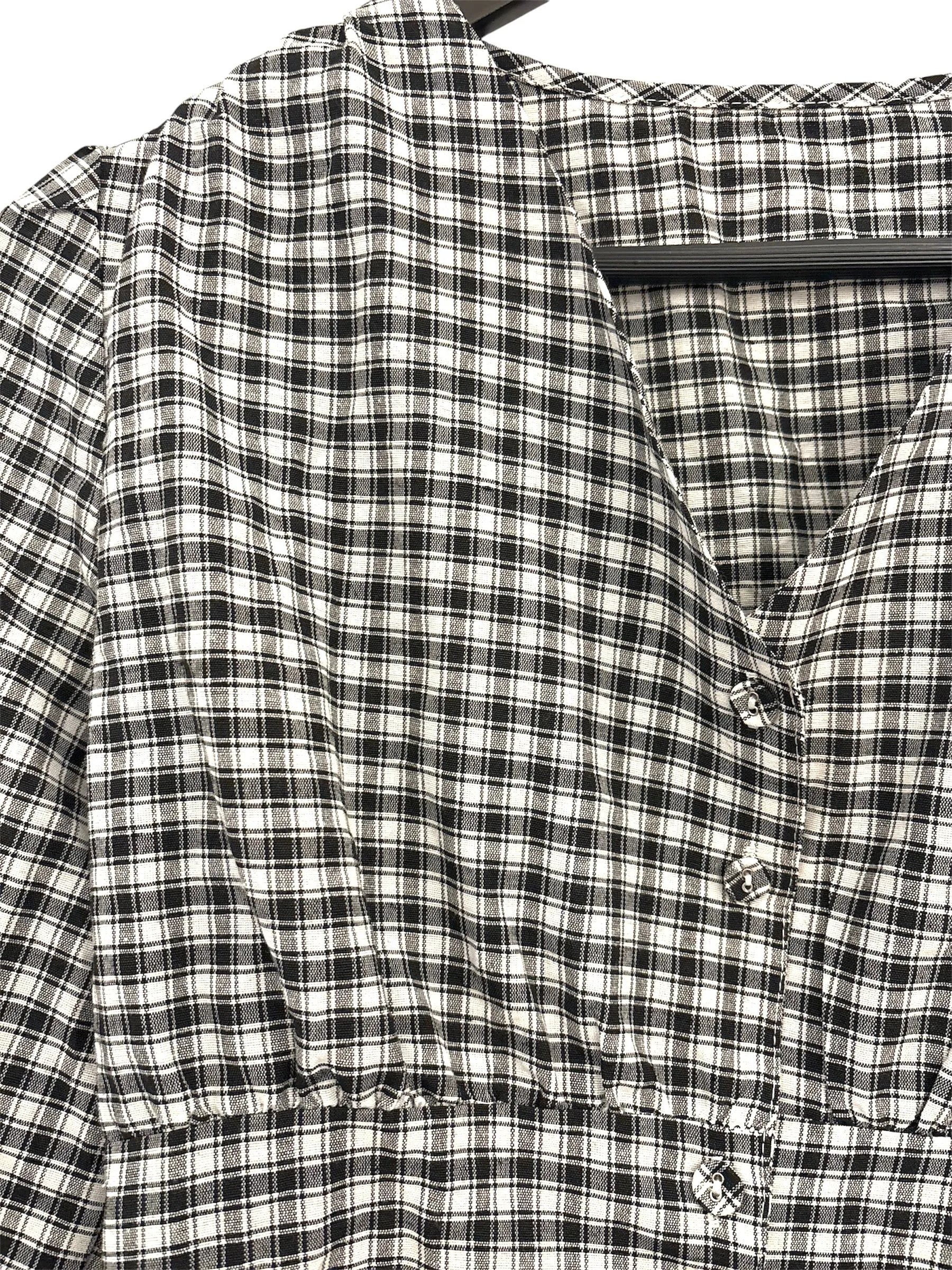 THRIFT- Gingham Long Sleeve Blouse - Medium