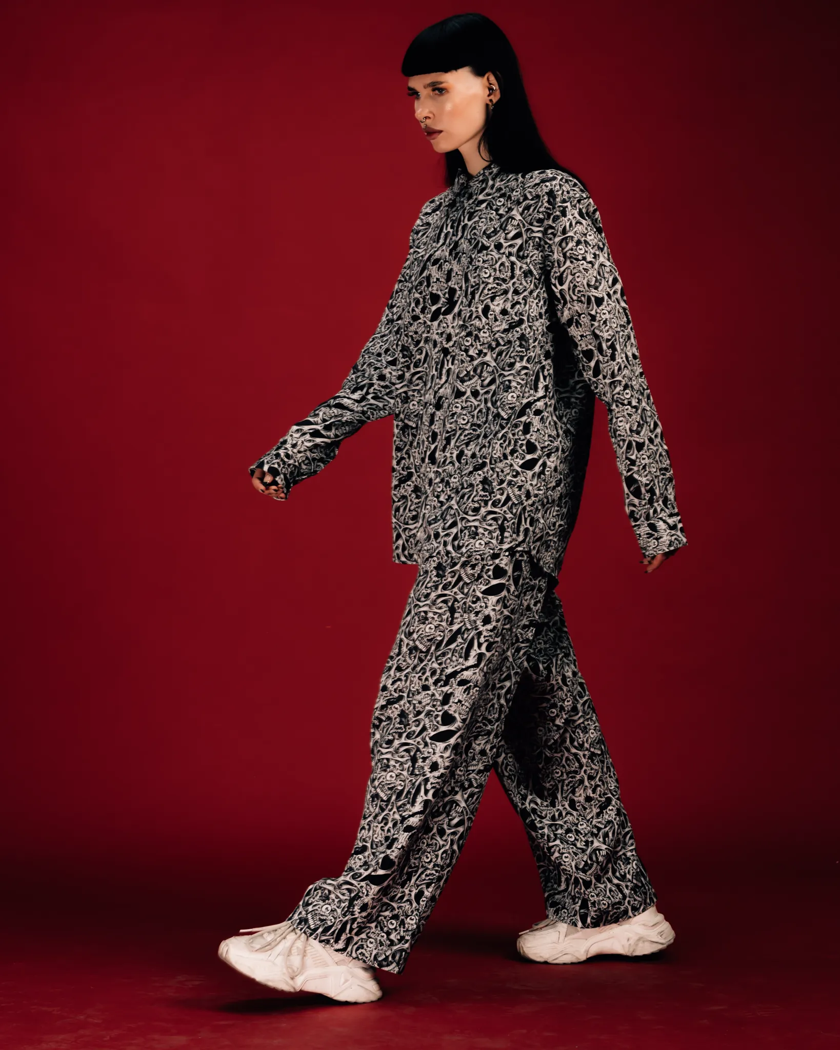 [UNISEX] RAFEL DELALANDE X LOCO MOSQUITO BELTED TROUSERS