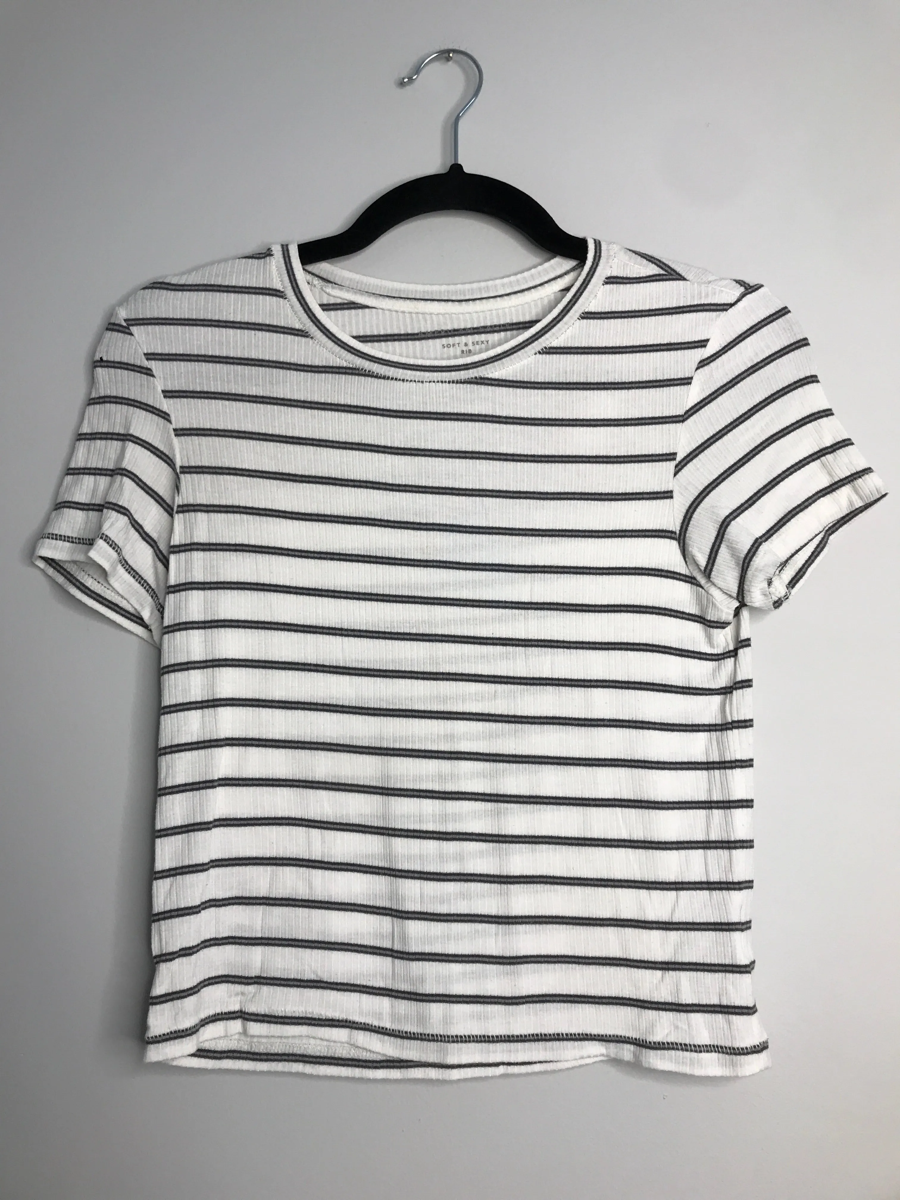 Womens Size XSm Misses White AE Tops