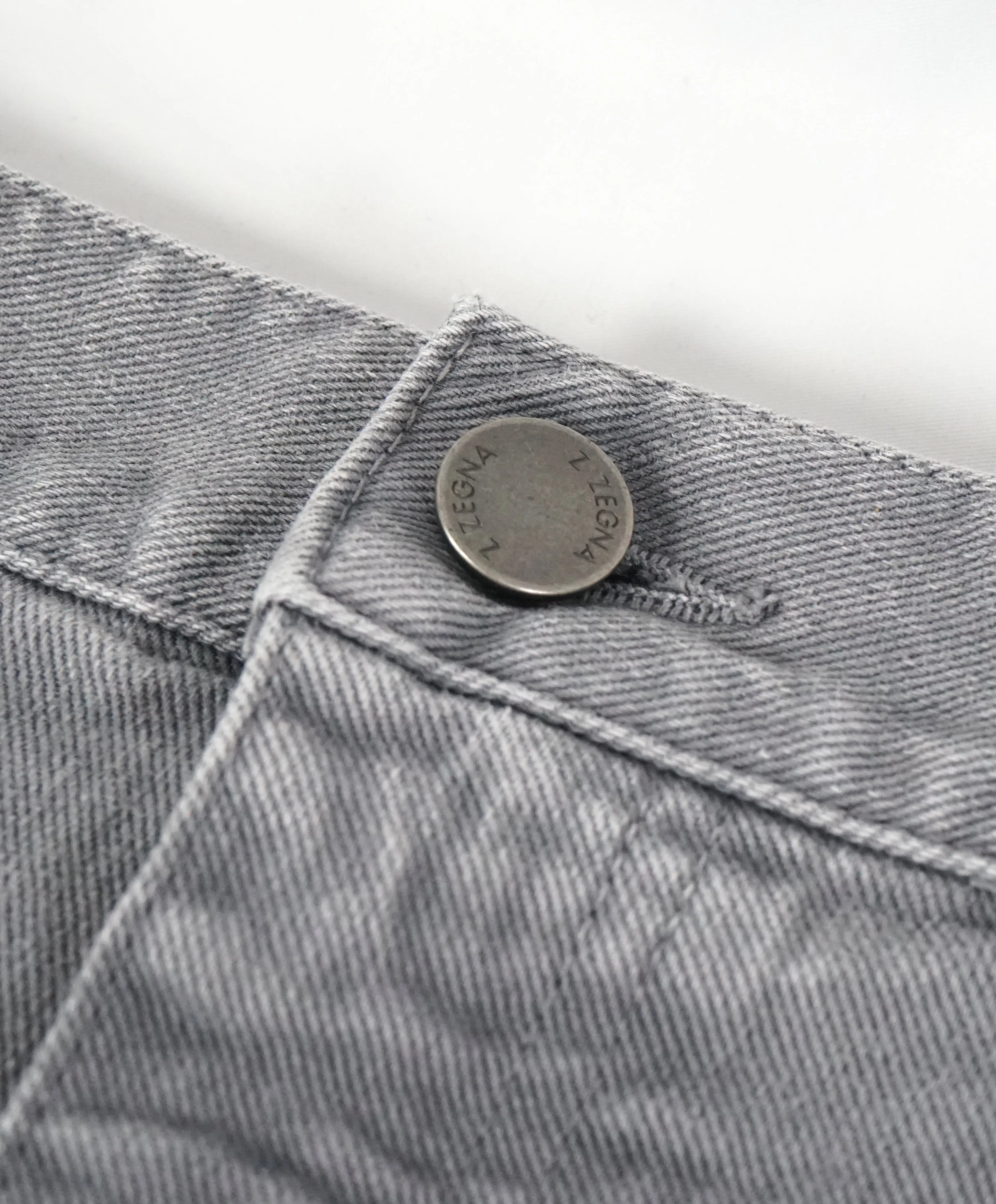 Z Zegna - Gray Washed 5-Pocket Twill Weave Logo Pants Jeans - 38W